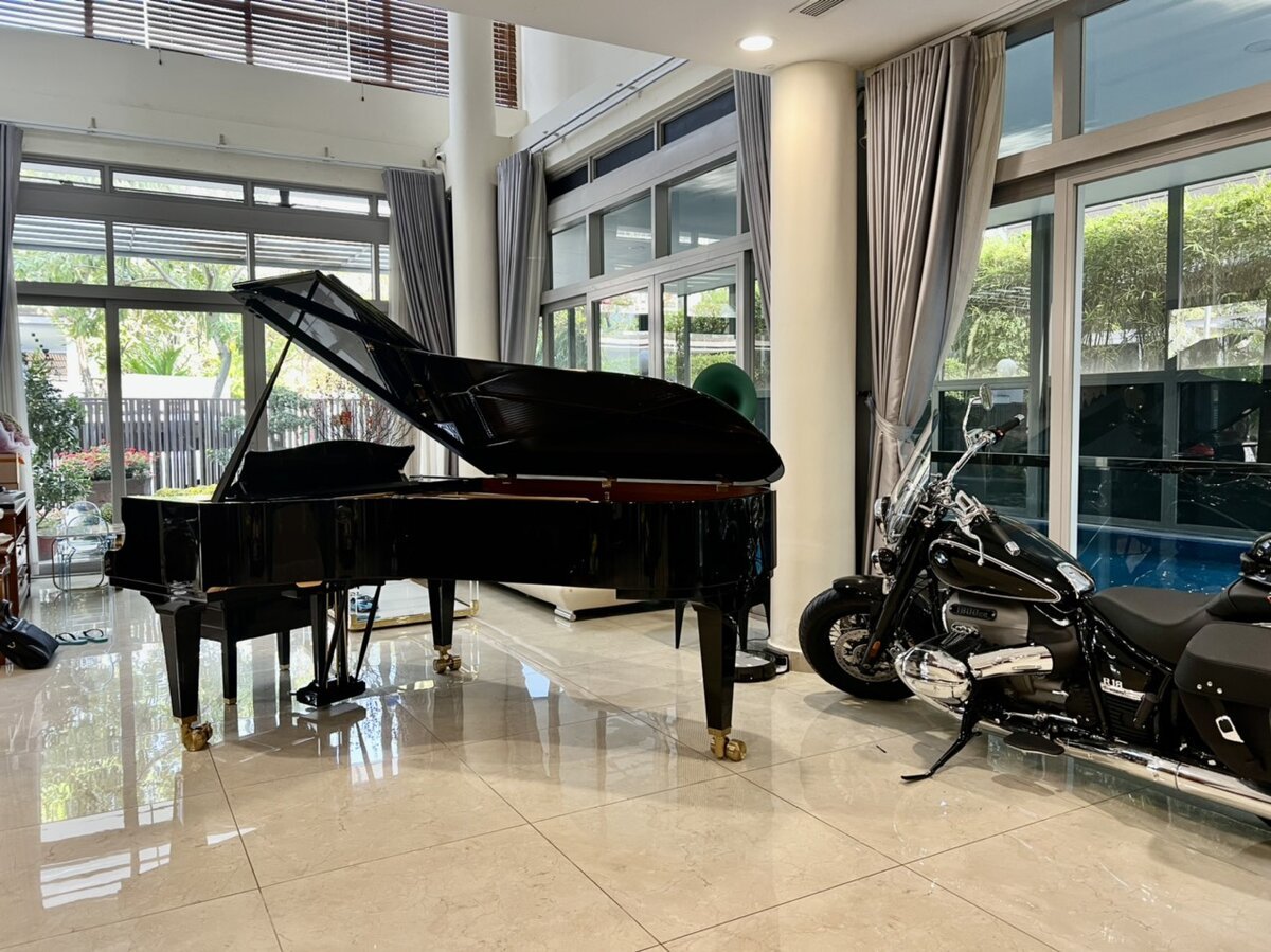 Model C Concert